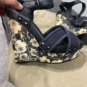 Bottega Veneta used floral wedges